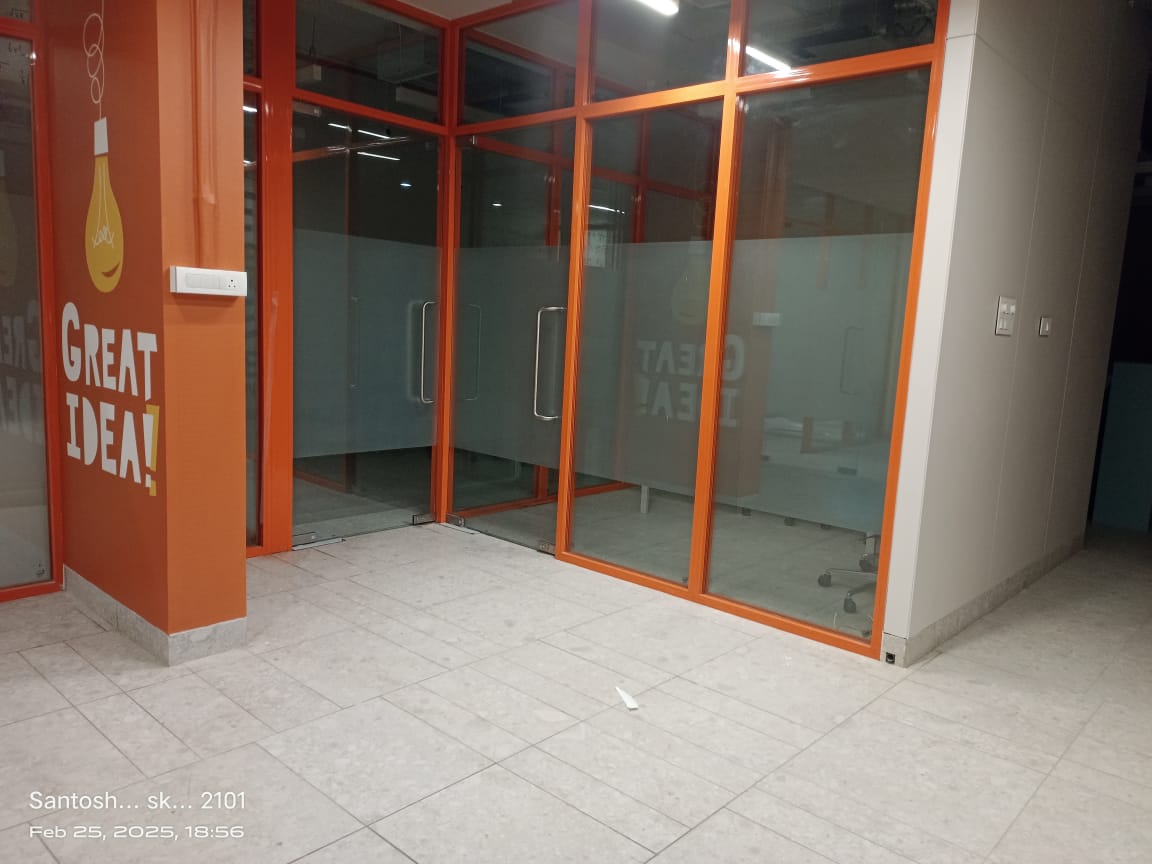 aluminium glass partition